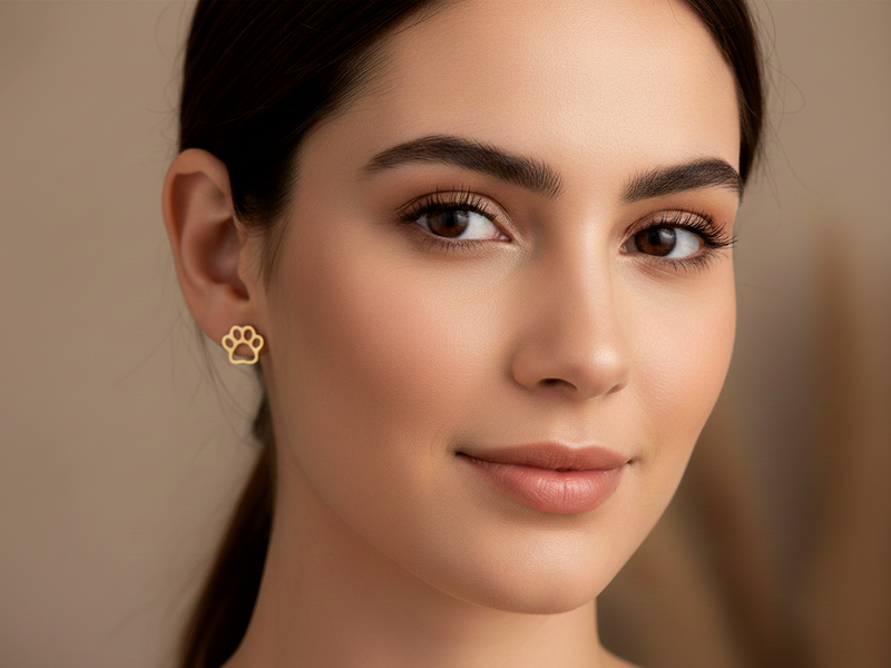 עגילי טביעת רגל של חיה צמודים לאוזן