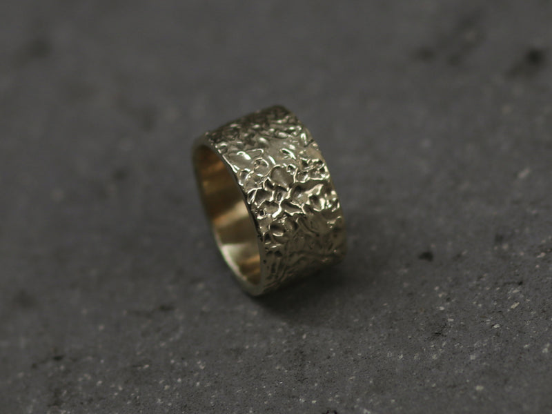 סדנה לגילוף תכשיטים בשעווה