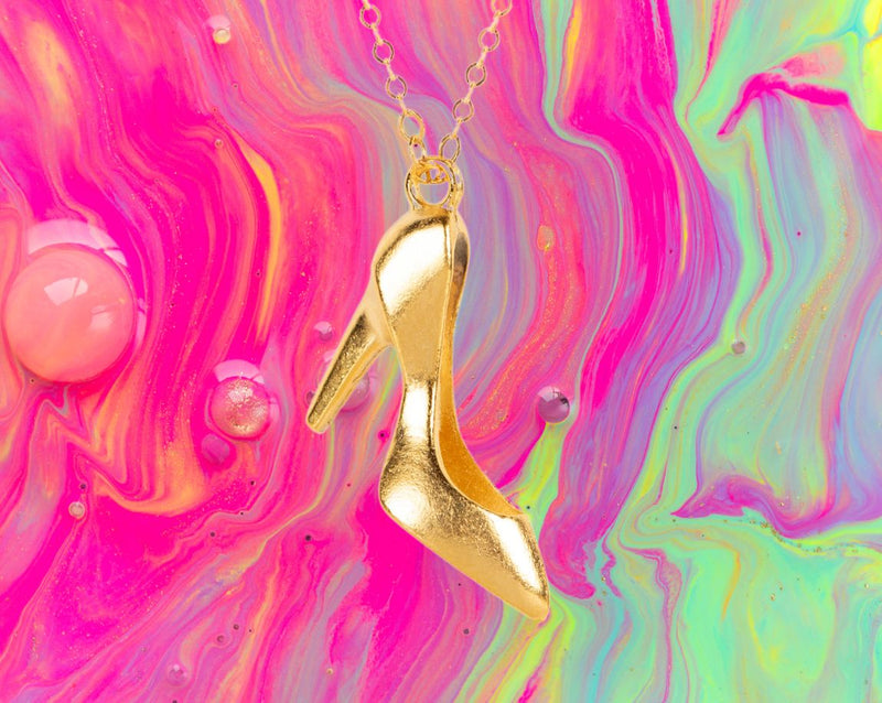 Gold heel shoe chain