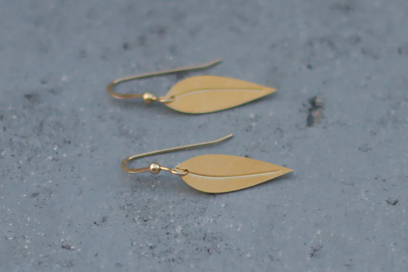 Hanging gold leaf earrings