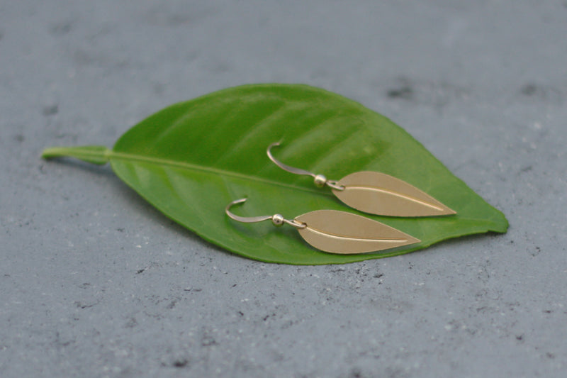 Hanging gold leaf earrings