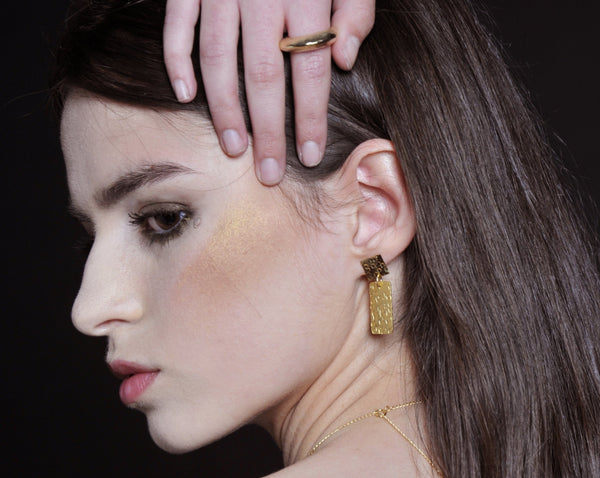 Divided long gold rectangle earrings