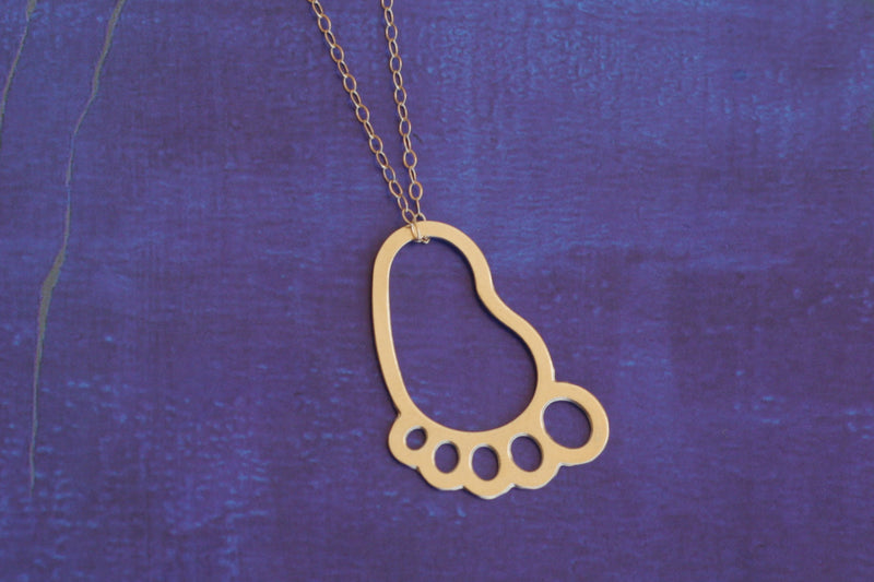 Gold baby foot chain