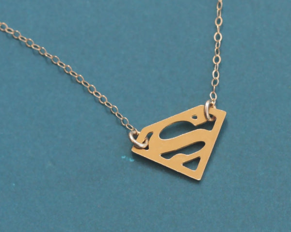 Small gold choker superman necklace