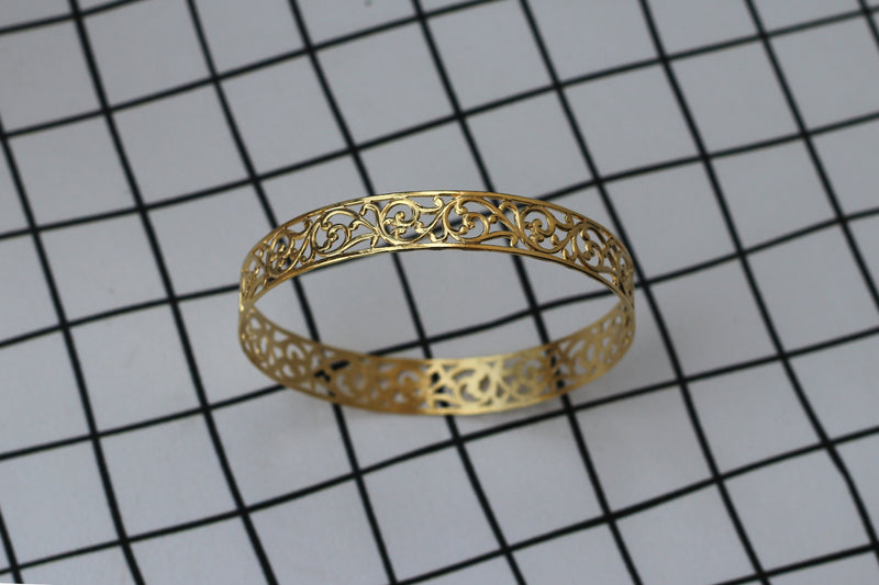 Hard gold plated filigree bracelet