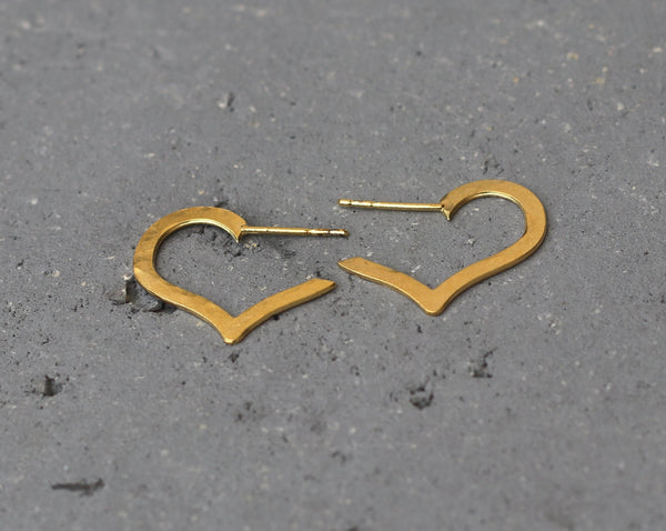 Hammered heart hoop earrings for women