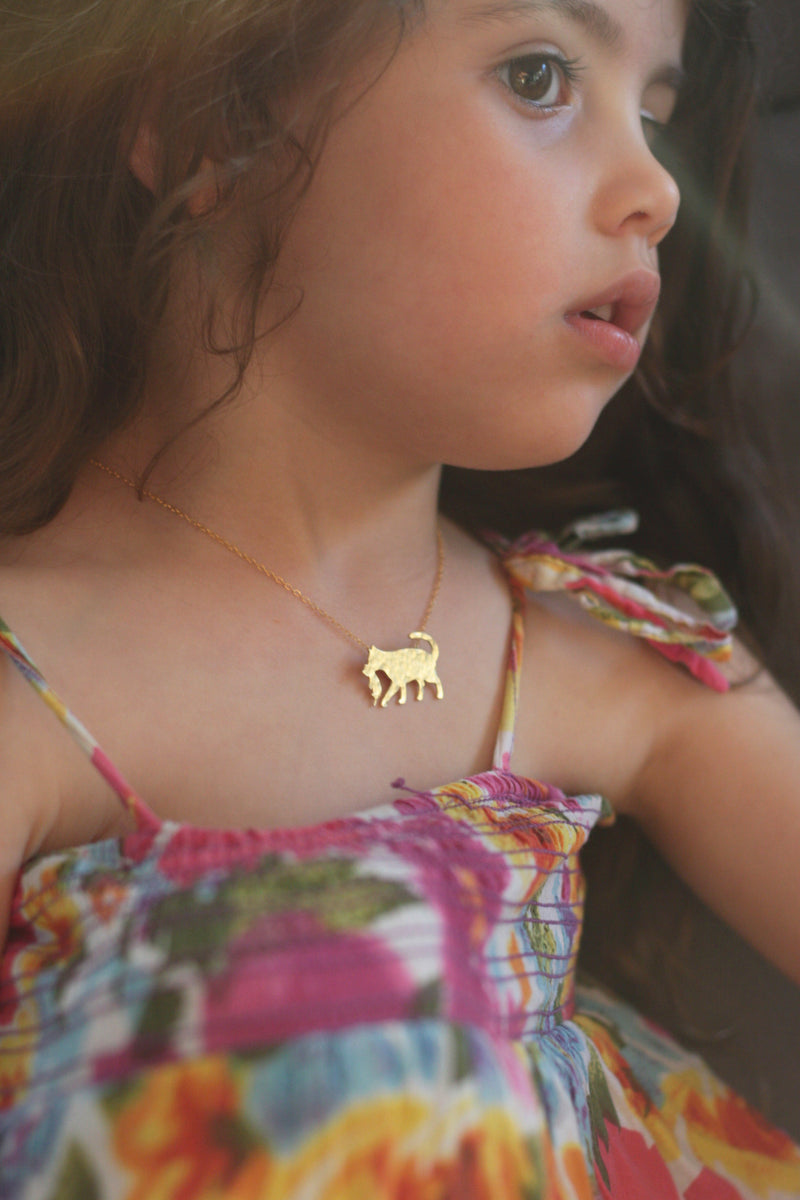Cat necklace with gold puppy