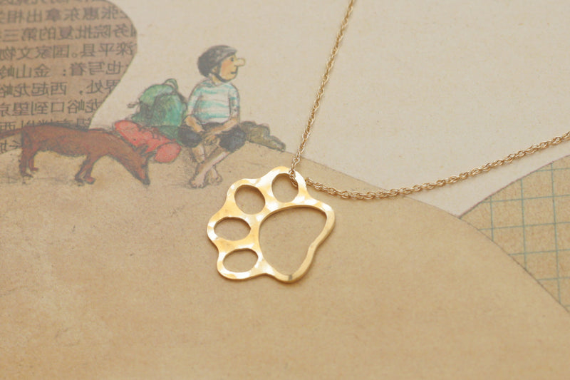 Cat/dog footprint necklace in gold