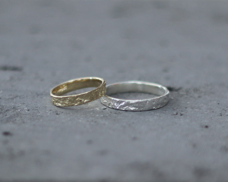 טבעת נישואין עם טקסטורה